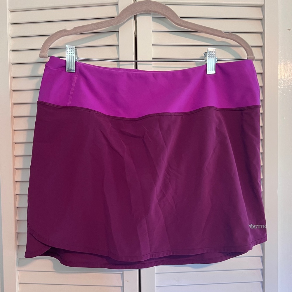 NWOT Marmot exercise skort
